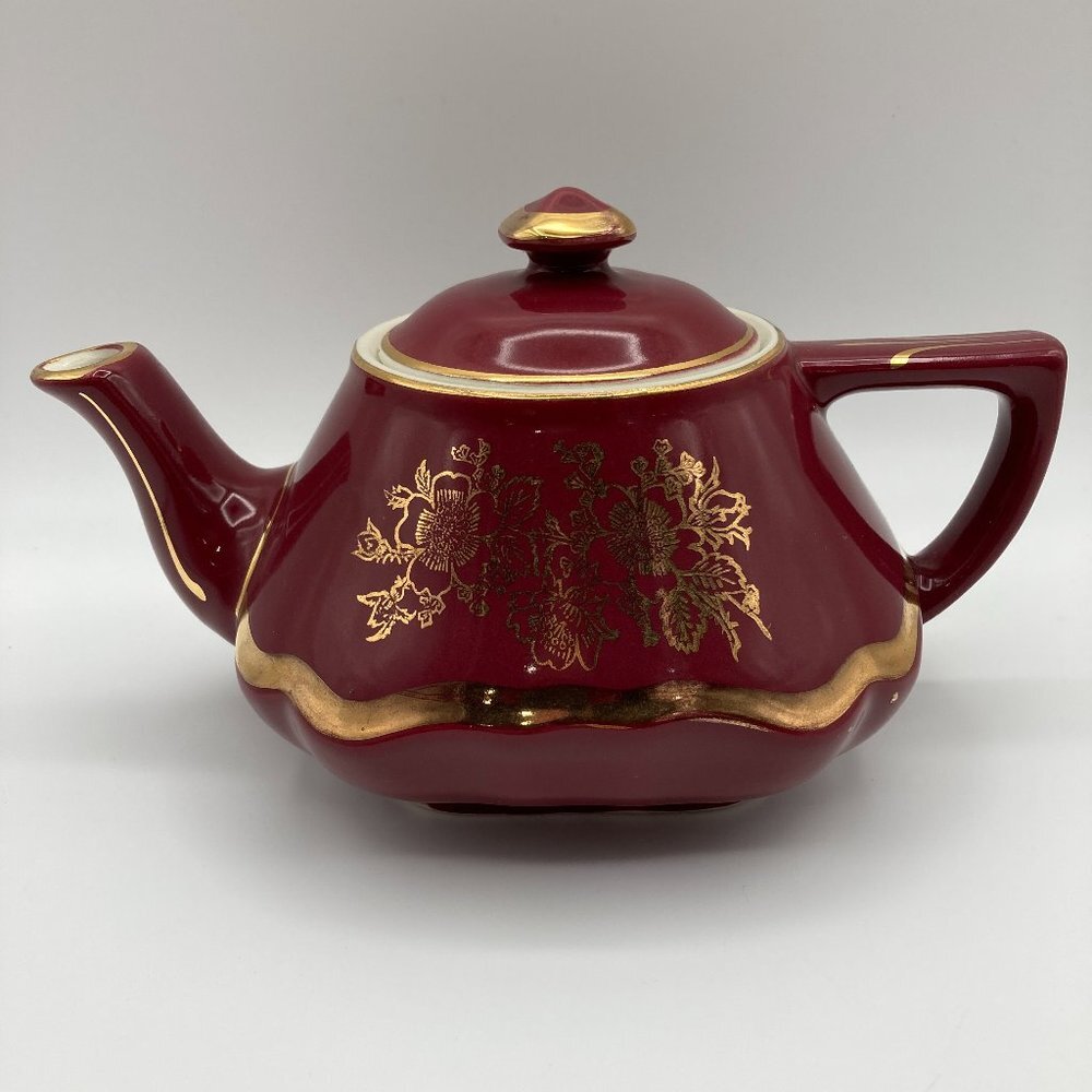 Vintage Rare Hall 0178 Baltimore Style Floral Design 6 Cup Teapot Circa 1950's